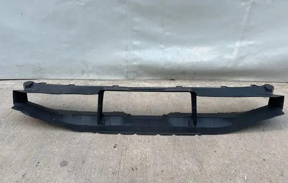 Audi e-tron Intercooler air guide/duct channel 85H121333C