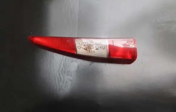 Volvo S70 V70 V70 XC Rear/tail lights 9169472 9157799