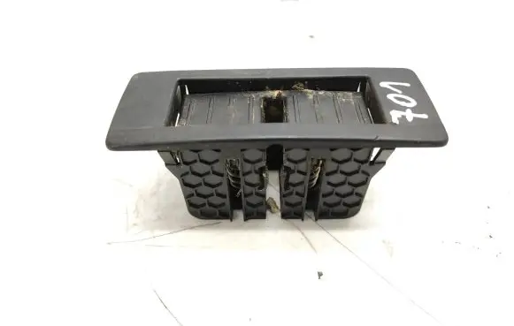 Renault Laguna III Tailgate/trunk/boot lock/catch/latch 905700006R