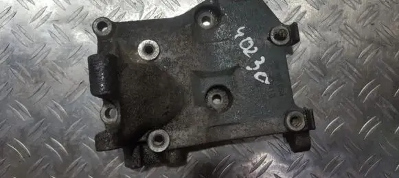 Nissan Almera N16 Engine mounting bracket 11910bm700