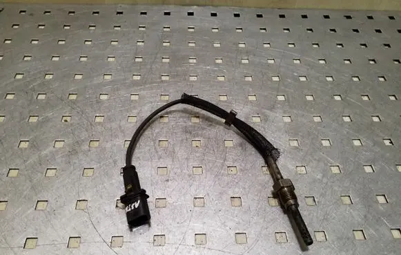 Opel Astra H Exhaust gas temperature sensor 55355404