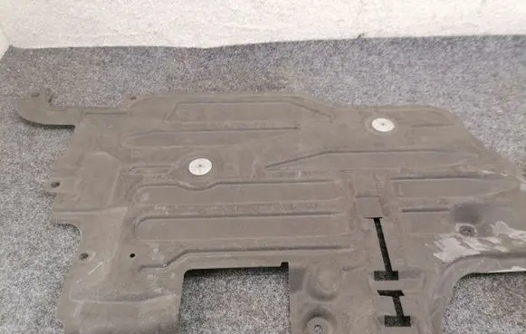 Volvo S60 Rear underbody cover/under tray 31420485