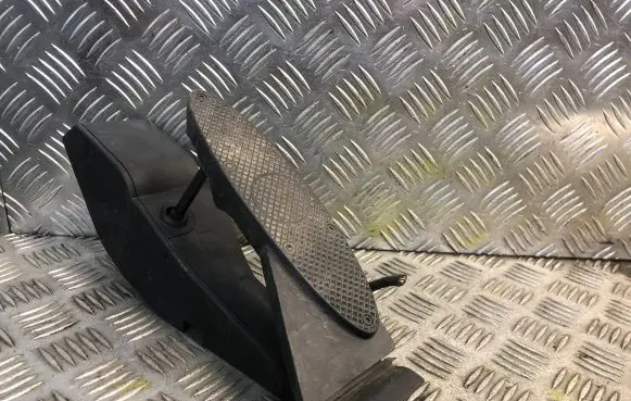 Mini One - Cooper Coupe R56 Accelerator throttle pedal 6762484