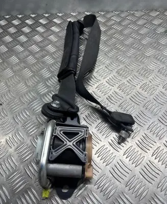 Nissan 350Z Front seatbelt C9003N