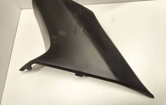 BMW X5 E70 (B) pillar trim (top) 7141498 10834110 51437141498