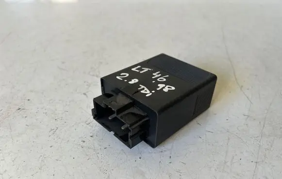 Volkswagen II LT Other relay 0165452432 05041000