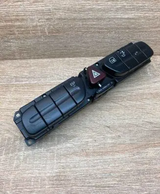 Mercedes-Benz C W203 Hazard light switch 2038215679