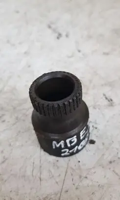 Mercedes-Benz E W212 Fuel pump gear (pulley) 