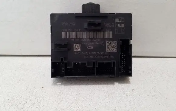 Volkswagen Golf VII Door control unit/module 5Q0959593E 5Q0959593B