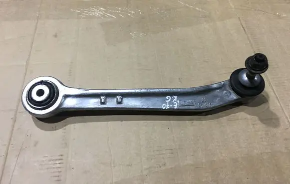 BMW X5 E70 Rear control arm 6796001