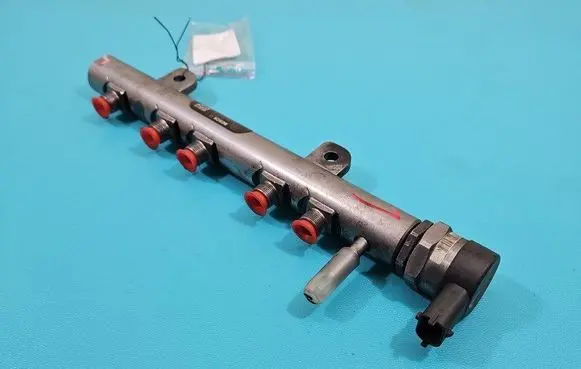 Lancia Thema Fuel main line pipe 0445216044 IMPRK1466598