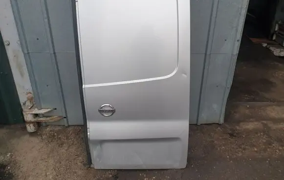 Nissan Primastar Back/rear loading door K010000QAC