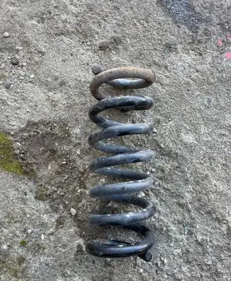 Mercedes-Benz C W204 Rear coil spring