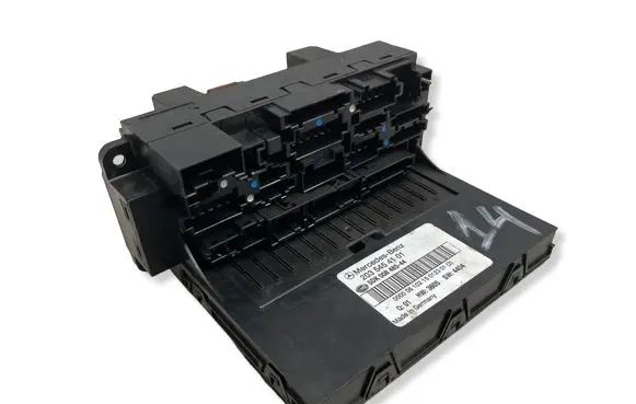 Mercedes-Benz C W203 Fuse module 2035454101 5DK00848544
