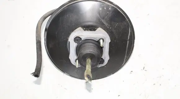 BMW Z4 E85 E86 Brake booster 6769850