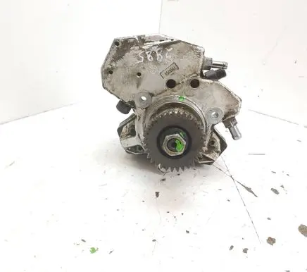 Mercedes-Benz E W211 Fuel injection high pressure pump A6420700501 0445010145