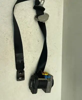 Volkswagen Golf IV Front seatbelt 1J4857706K 55770077 040180