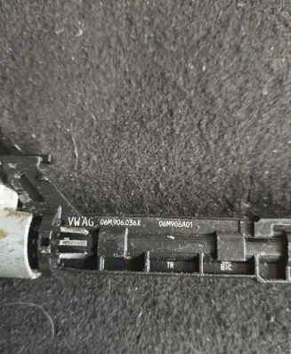 Audi Q5 SQ5 Fuel injector 06M906036K 06M906A01