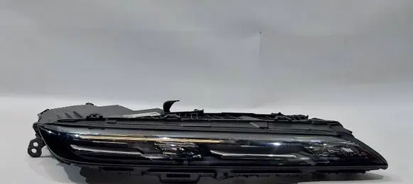 BMW 7 G70 LED Daytime headlight 9879936