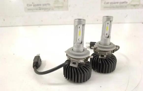 Mercedes-Benz GL X164 Xenon bulb 