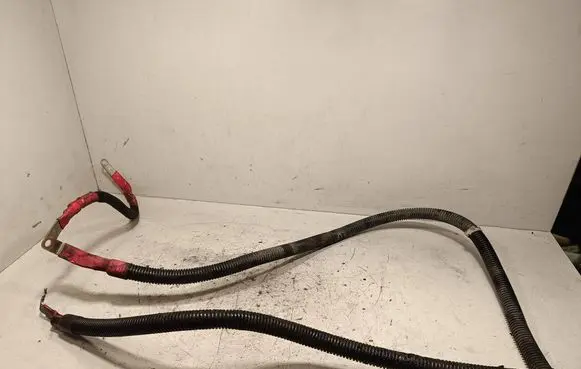 BMW X6 E71 Positive cable (battery) 