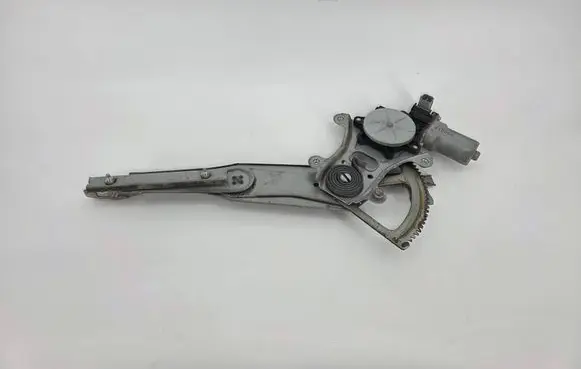 Subaru Legacy Front door window regulator with motor 612060