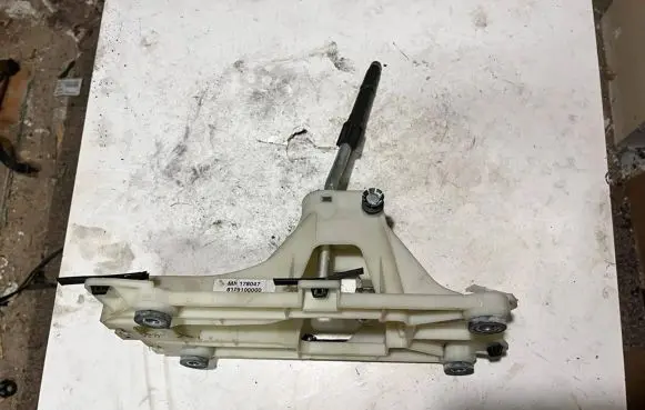Smart ForTwo II Gear shifter/selector MN178047 8129100000