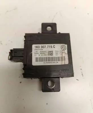Skoda Octavia Mk2 (1Z) Alarm control unit/module 1K0907719C 198005E8013 28024256