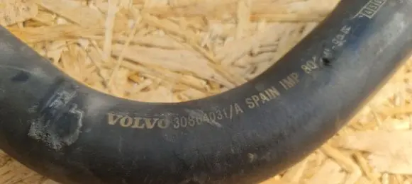 Volvo S40, V40 Engine coolant pipe/hose 30864031 30864031A