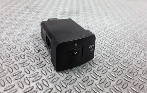 Hyundai Tucson LM Headlight level height control switch