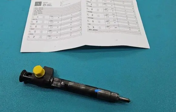 Peugeot Expert Fuel injector 28602948 IMPRK1517198