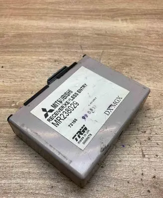 Mitsubishi Carisma Door central lock control unit/module MR238029 72165 DXMGX