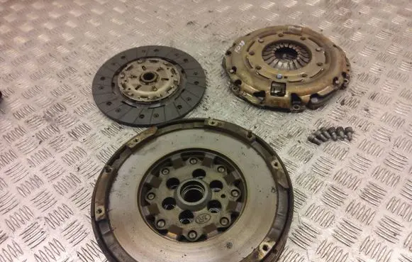 Fiat 500X Clutch set kit 55261596