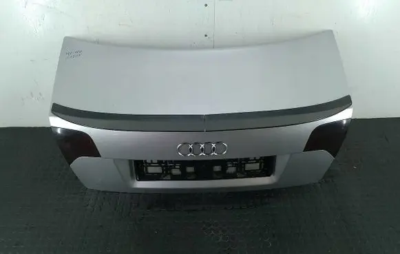 Audi A4 S4 B7 8E 8H Tailgate/trunk/boot lid