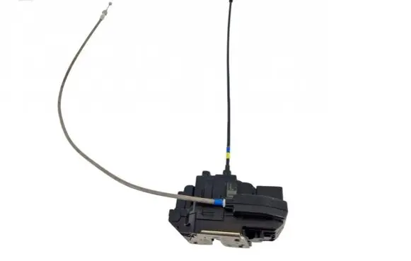 Nissan Note (E11) Rear door lock