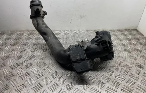 Mercedes-Benz C W204 Throttle valve A6510900070 A6510903637