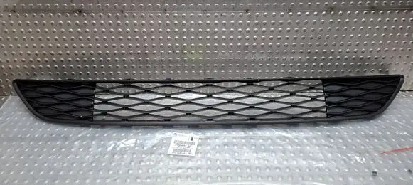 Fiat Tipo Front bumper lower grill S26336580 735655608