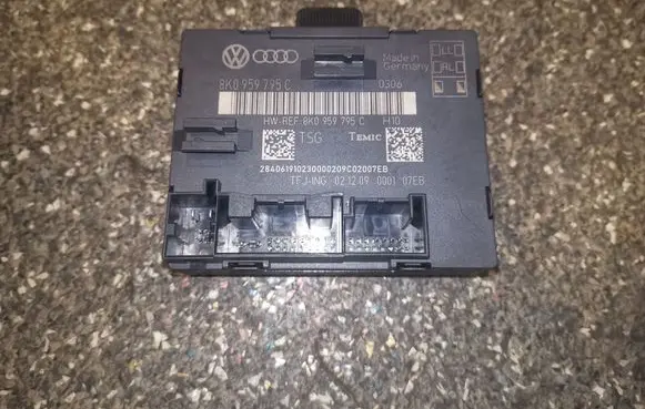 Audi Q5 SQ5 Other control units/modules 8K0959795C