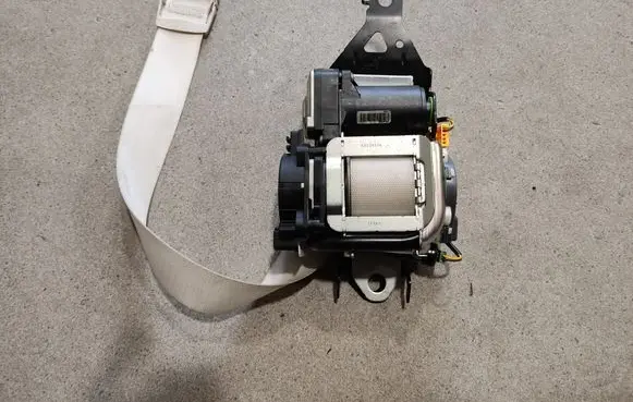 Mercedes-Benz S C217 Front seatbelt A2178603100