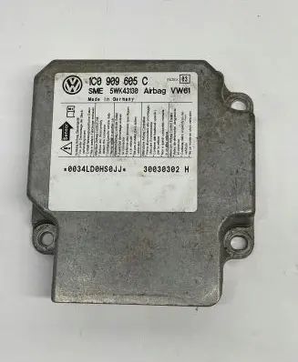Volkswagen PASSAT B5.5 Airbag control unit/module 1C0909605C
