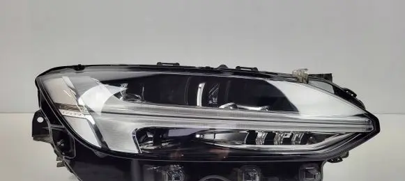 Volvo S90, V90 Headlight/headlamp 32228683