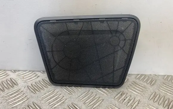BMW 3 F30 F35 F31 Dash center speaker trim cover 7255435 51467255435