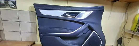 Jaguar XF X260 Seat belt trim 056468168