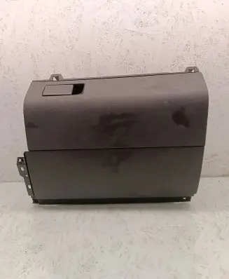 Volkswagen Touran I Glove box 1T1857097B 1T1857101