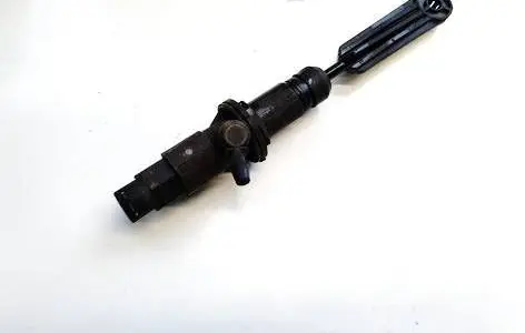 Master brake cylinder