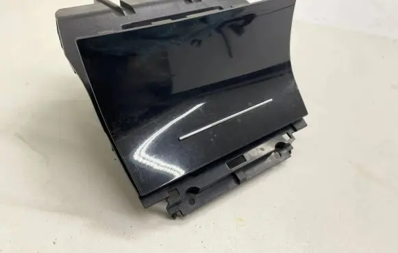 Skoda Octavia Mk2 (1Z) Car ashtray 1Z1863077AS 1Z1857962BS