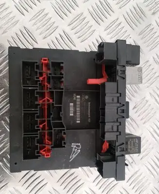 Volkswagen Touran I Center console control module 1K0937049T
