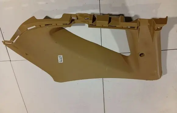 Honda CR-V (D) pillar trim (bottom) 84131SWAAZZ10M1