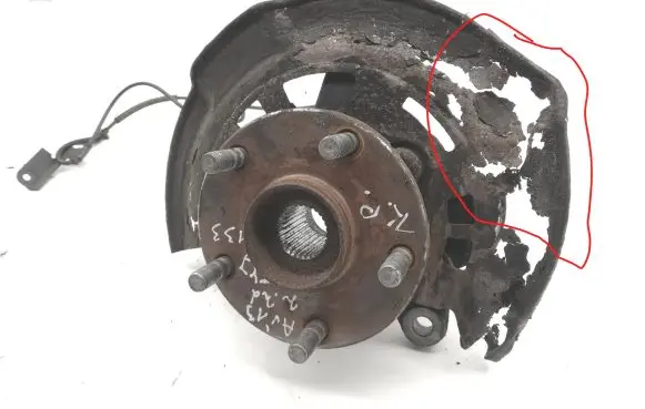 Toyota Avensis T270 Front wheel hub
