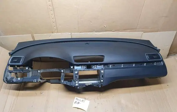 Volkswagen PASSAT B7 Dashboard 